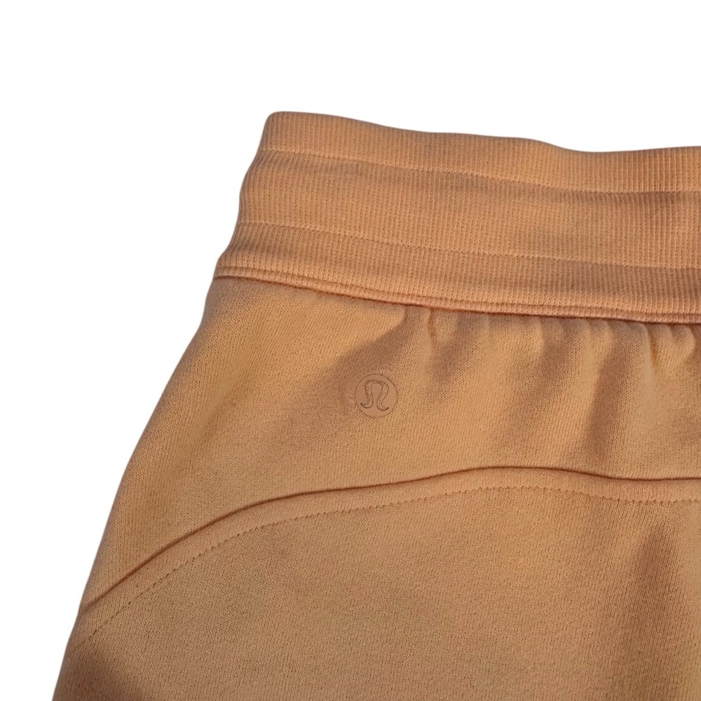 Lululemon Size 4 Orange Scuba High Rise Shorts Lounge Athletic Athleisure Casual - Picture 5 of 8